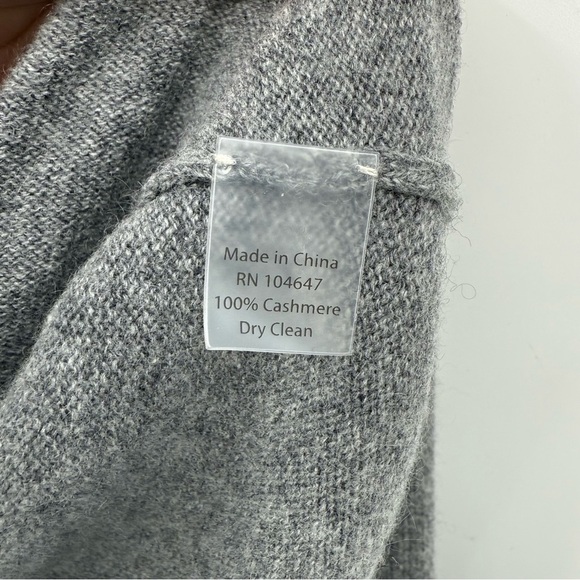 Kinross Cashmere Long Sleeve Scoop Neck Sweater Rolled Edge in Gray Size M - Picture 4 of 8